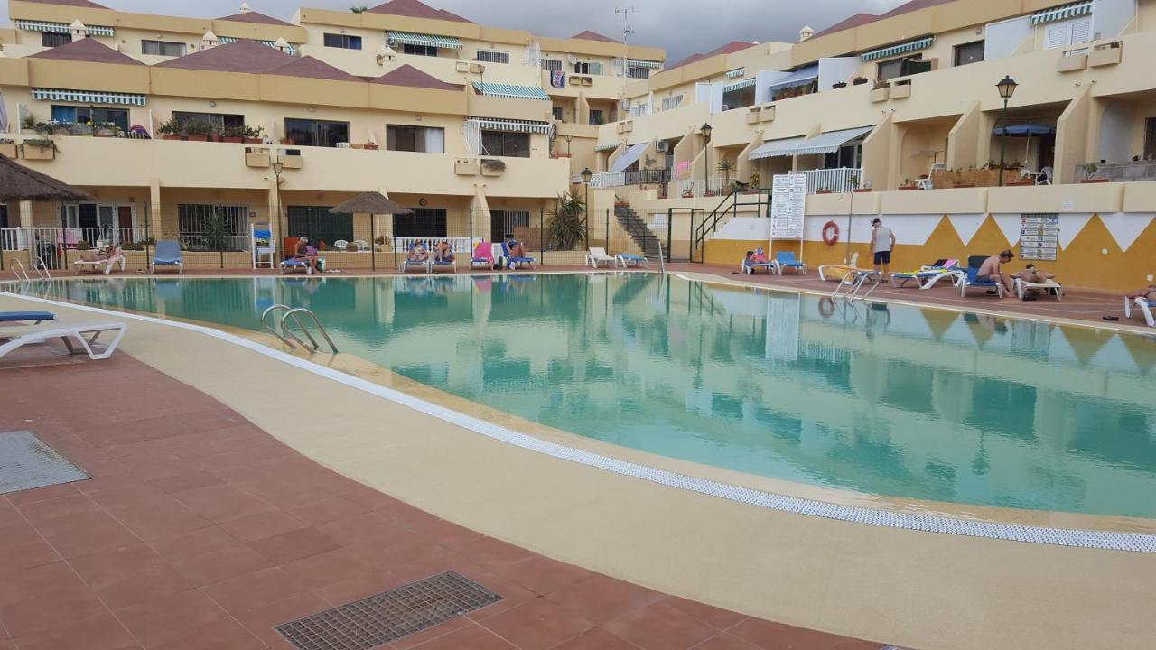 Residence Mareverde Casa Gianluca Адехе Екстериор снимка